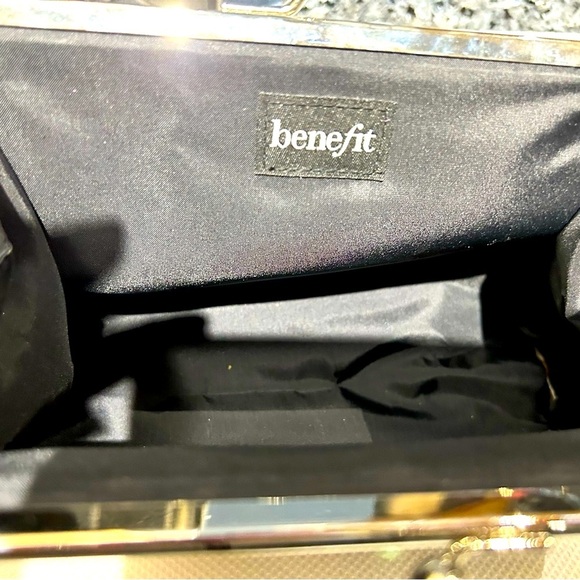 👜Cute Rare Stunning Vintage Benefit Cosmetics / Travel Bag - Picture 4 of 9